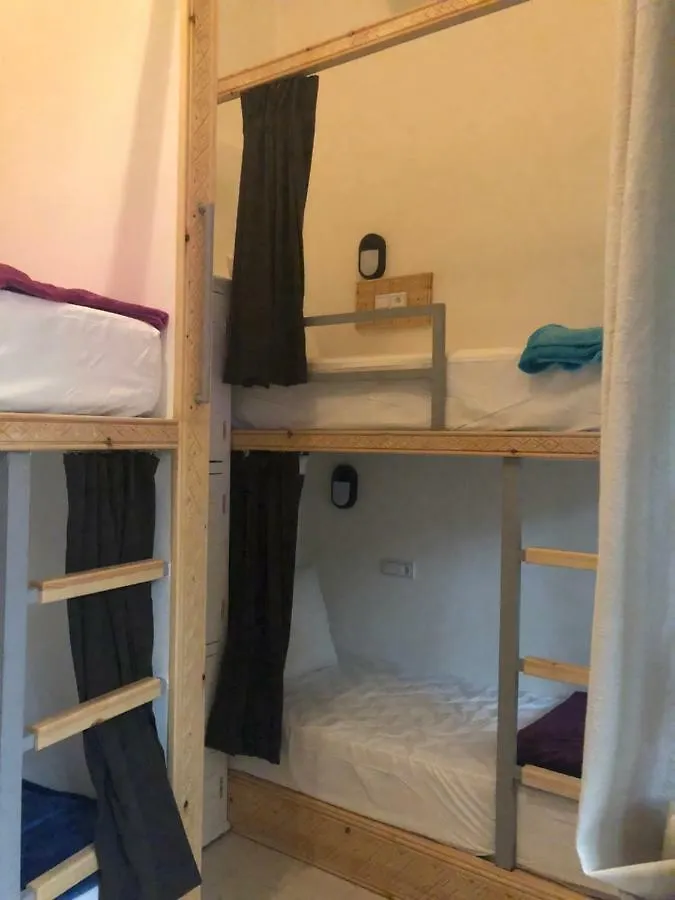Alojamento de Acomodação e Pequeno-almoço Bed Square Hostel Marraquexe